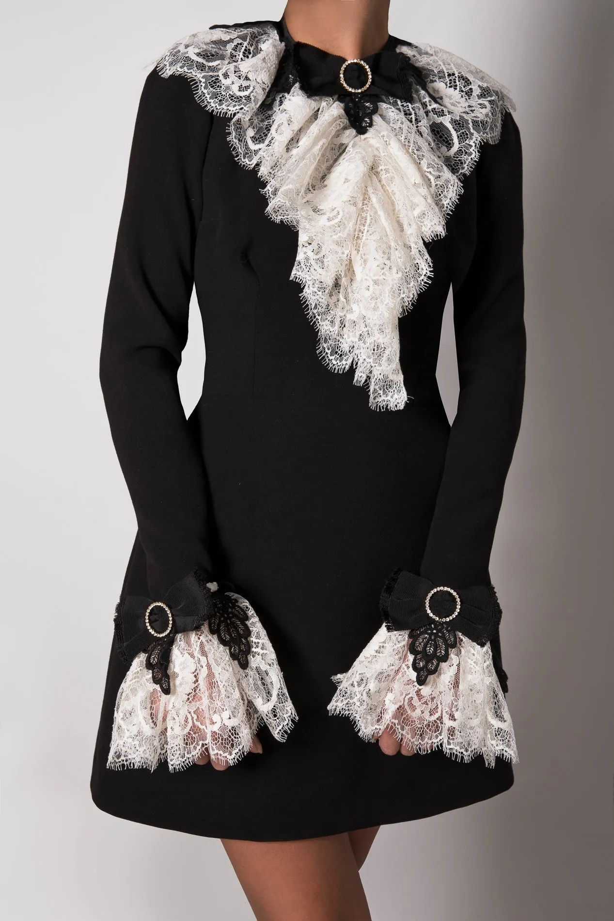 Anne Ruffled Cotton Lace Jabot In Ivory and Black