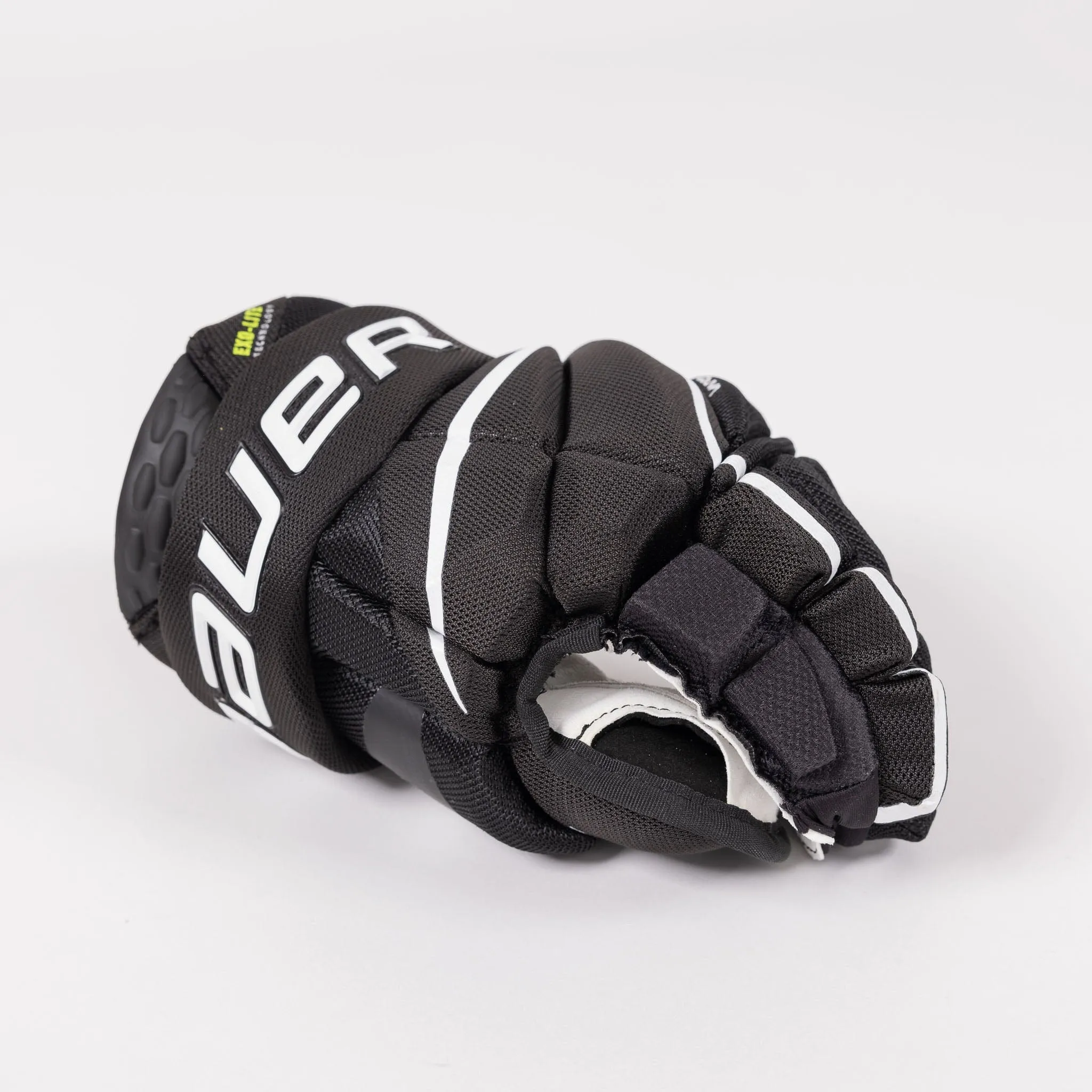 Bauer Vapor Hyperlite Junior Hockey Gloves