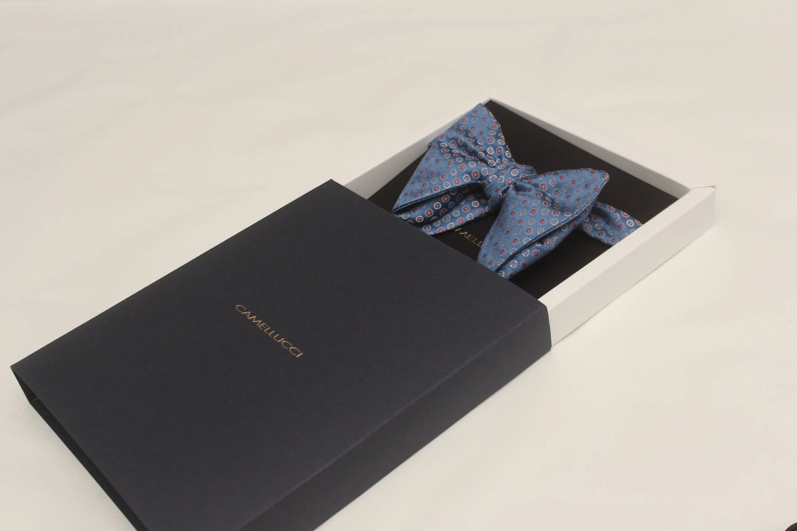 Big Butterfly Bow tie in Blue Polka Dots Silk Bow Tie