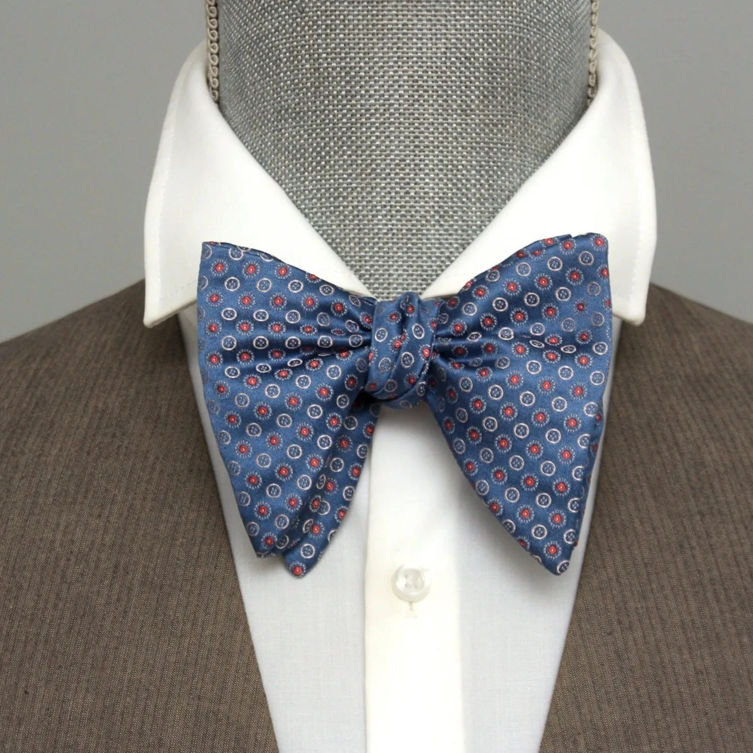 Big Butterfly Bow tie in Blue Polka Dots Silk Bow Tie