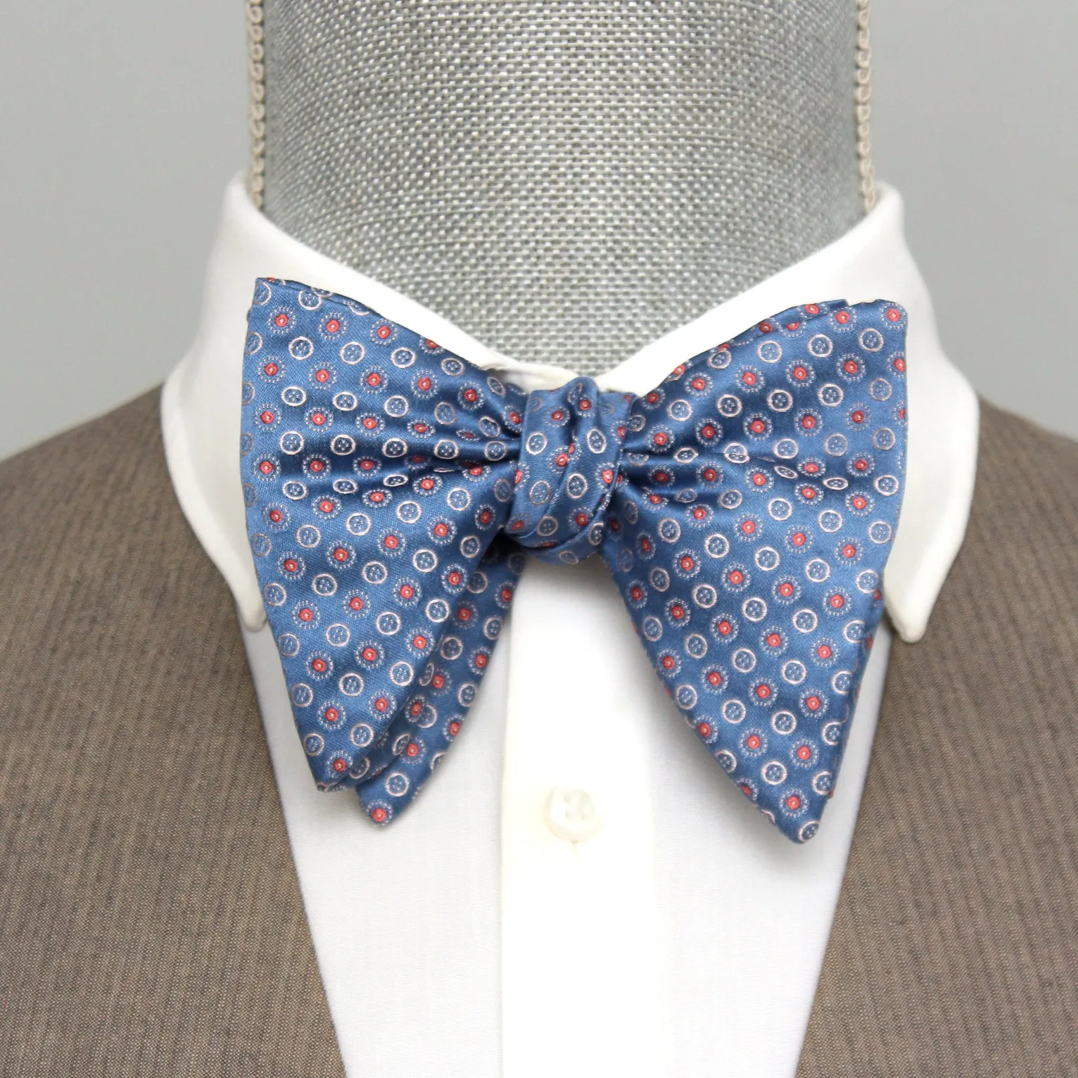 Big Butterfly Bow tie in Blue Polka Dots Silk Bow Tie