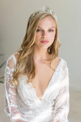 CHARLOTTE CROWN