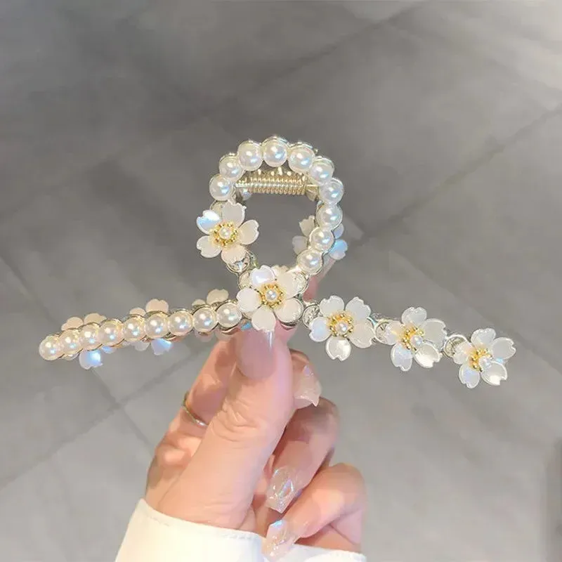 Chic Pearl & Rhinestone Hair Claw
