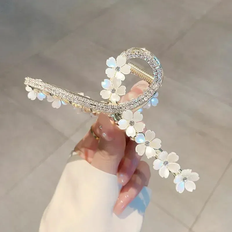 Chic Pearl & Rhinestone Hair Claw