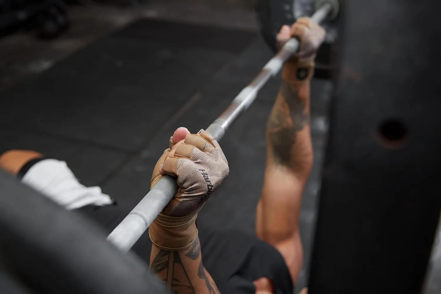 Harbinger Pro Wristwrap Gloves 2.0 for Weightlifting, Training, Fitness, and Gym Workouts with Wrist Support