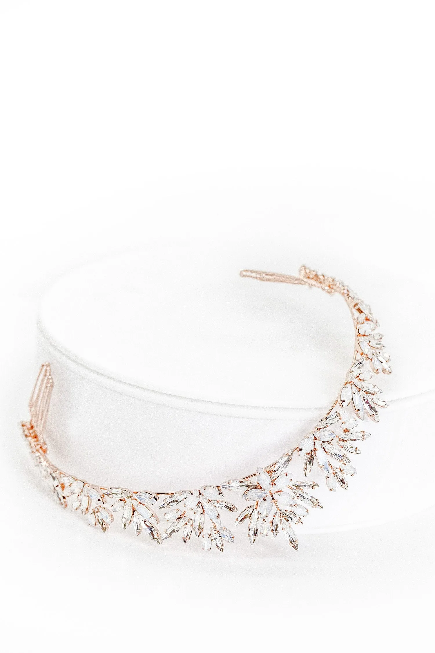 HONORA CROWN