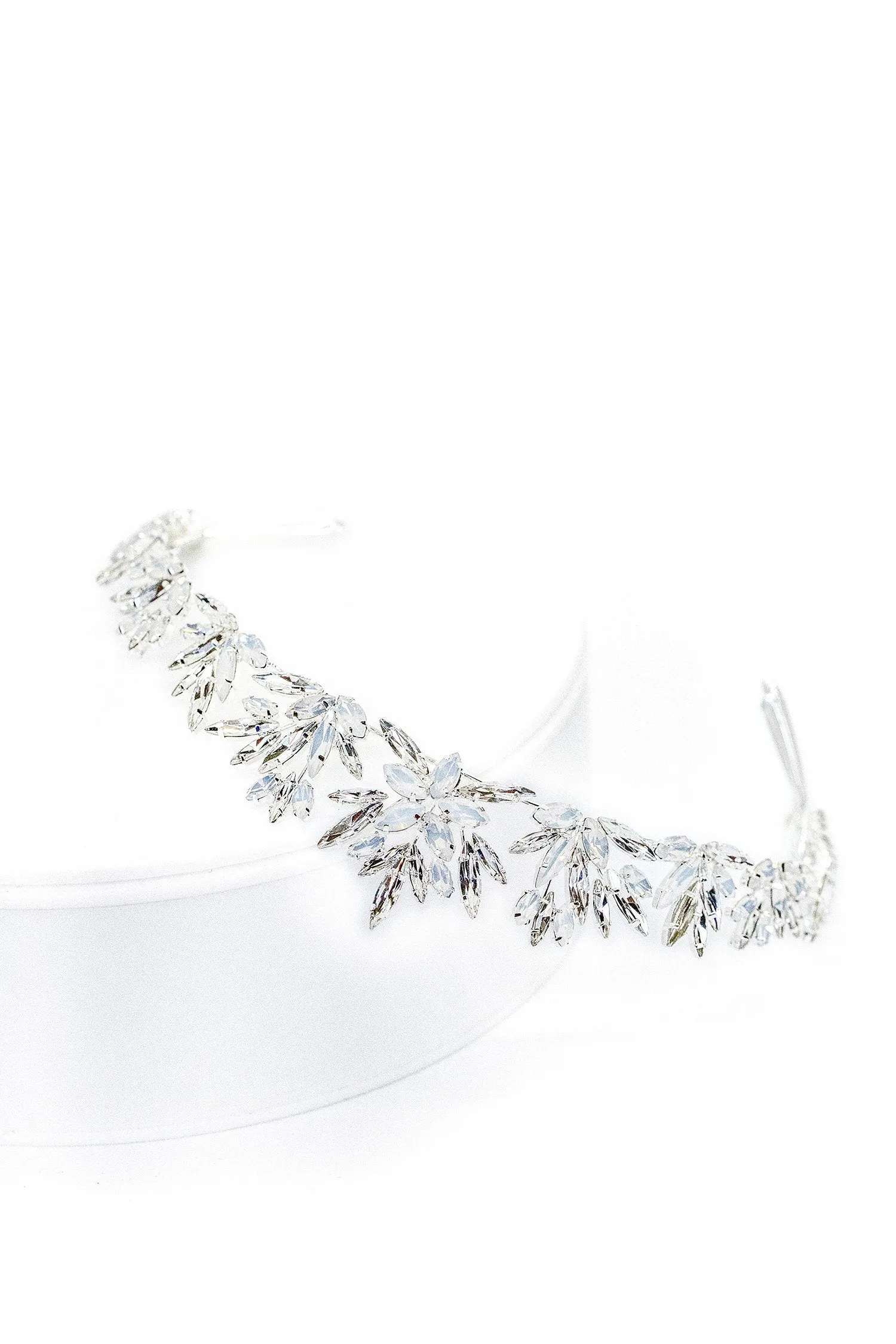 HONORA CROWN