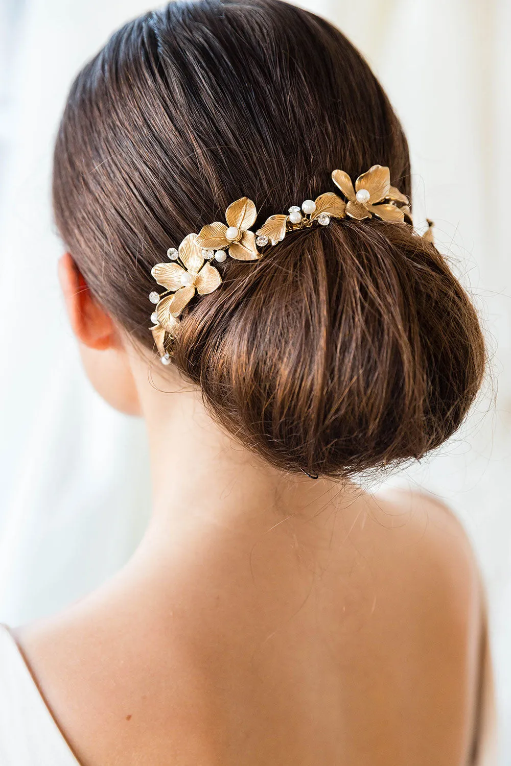 NOEMIE CROWN