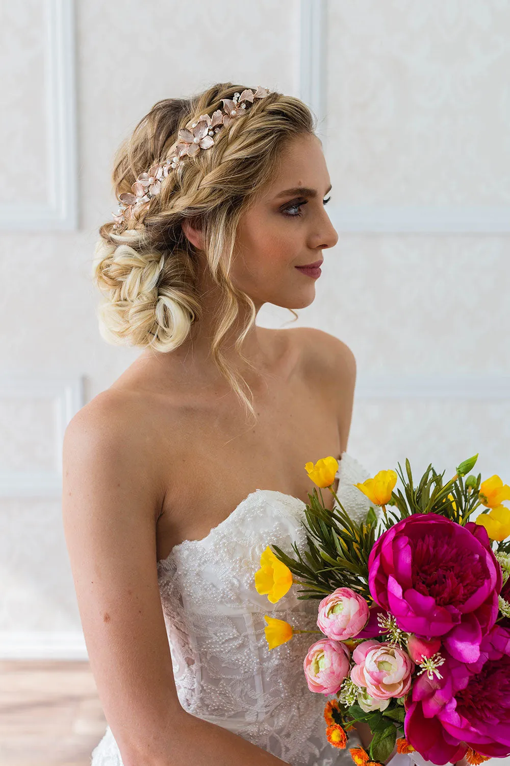 NOEMIE CROWN